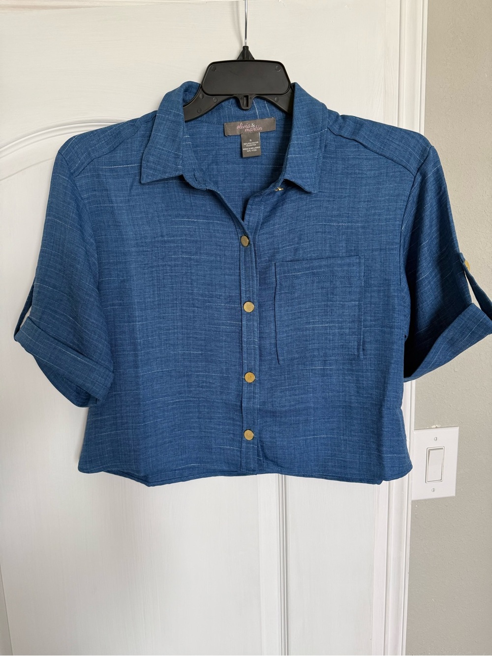 Olivia & Martin Blue Linen-Look Short Sleeve Cropped Button Up Top Small- NWOT
